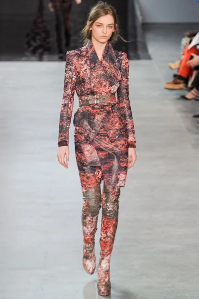 Look 20